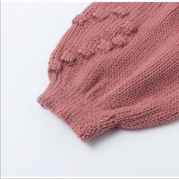 Heart pom pom knit lantern sleeve cardigan sweater - Picture 5 of 7